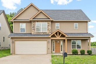 Building Photo - 1255 Eagle's View Dr