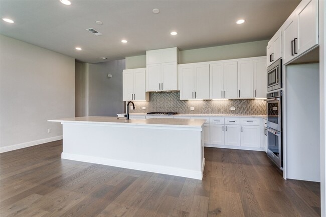 Foto del edificio - 709 Lexington Ln