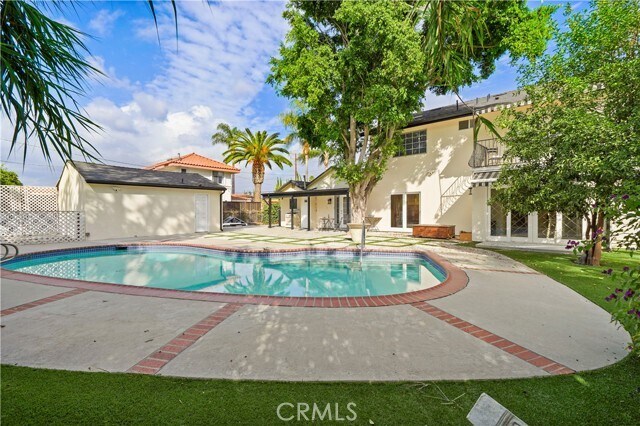 Foto del edificio - 7425 Vanalden Ave