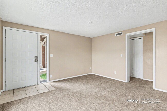 Foto del edificio - 16495 E 17th Pl