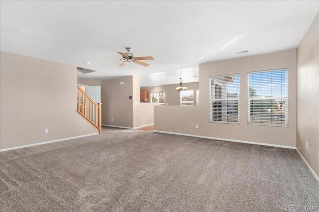 Foto del edificio - 9811 Marmot Ridge Cir