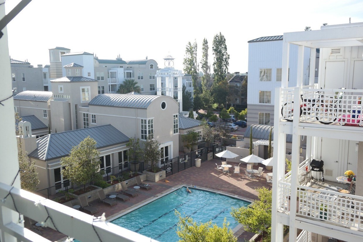 3901 Lick Mill Blvd, Santa Clara, CA 95054 Condo for Rent in Santa