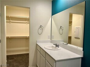 Building Photo - 4862 Orchid Rdg Ave