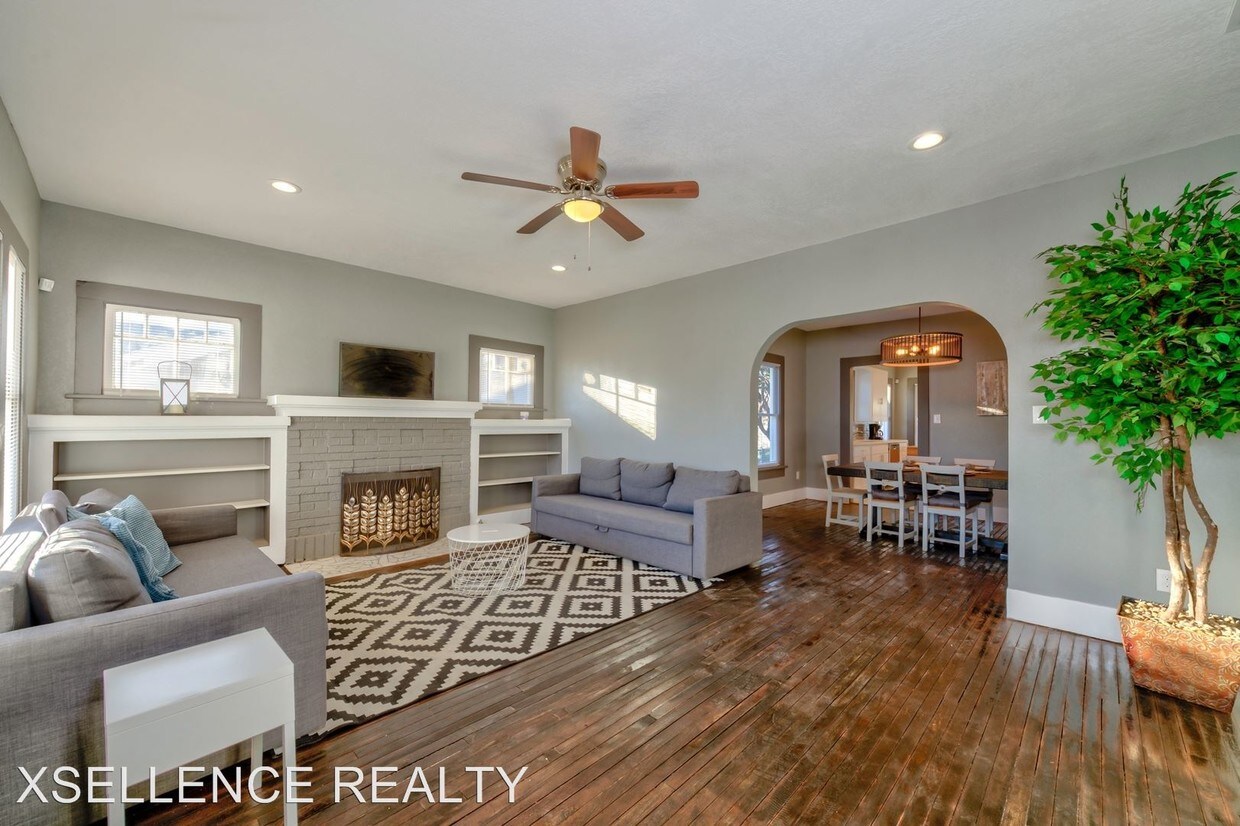 Building Photo - 3 br, 2 bath House - 1143 Rigsby Ave