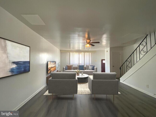 Foto del edificio - 12673 Biscayne Dr
