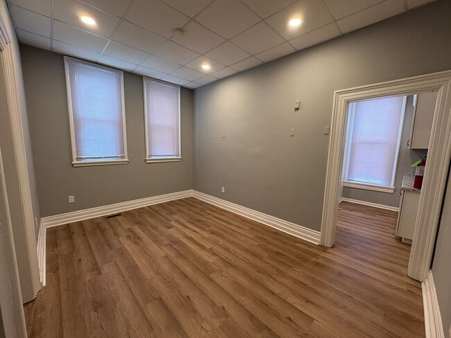 Foto del edificio - Spacious apartment in historic house!