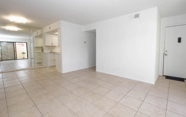 Foto del edificio - 16635 N Cave Creek Rd