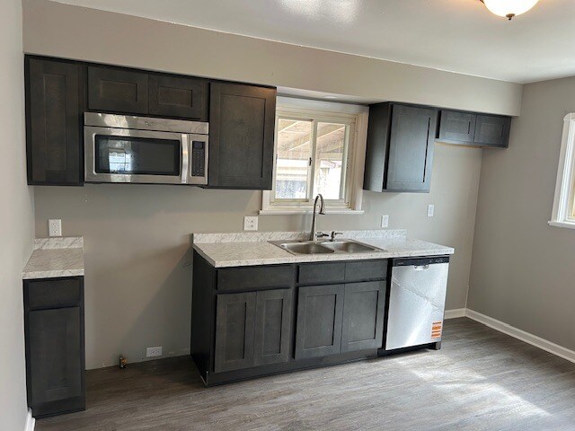 Foto del edificio - 6461 Almont Dr