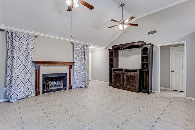 Foto del edificio - 1033 Oak Valley Rd
