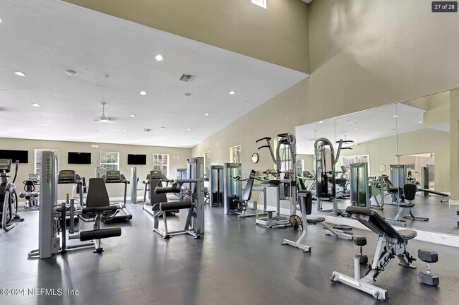 Foto del edificio - 8550 Touchton Rd