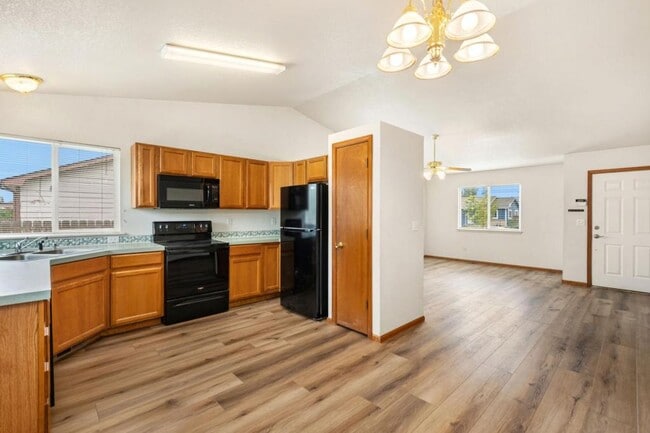 Building Photo - 1110 Norma Ct