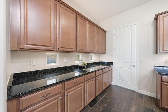 Foto del edificio - 4897 N 207th Ln