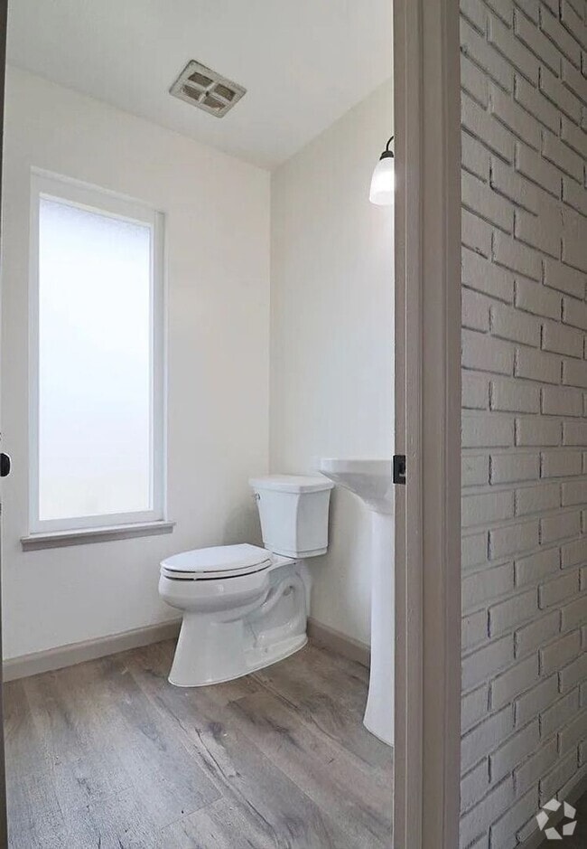 Building Photo - 1421 Ebb Ct