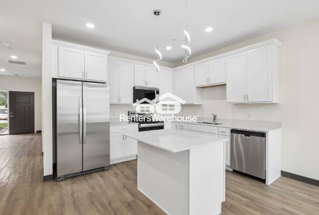 Foto del edificio - 3680 9th St NW