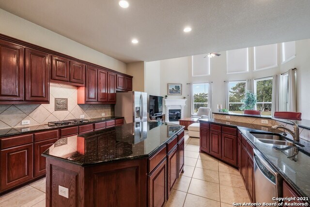 Building Photo - 18211 Branson Falls