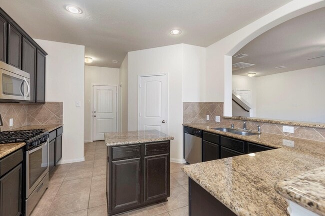 Building Photo - 30618 Lavender Trace Dr