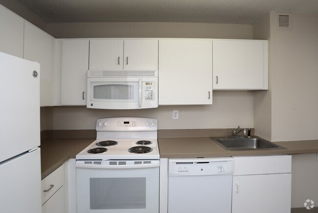 Interior Photo - 600A LLC