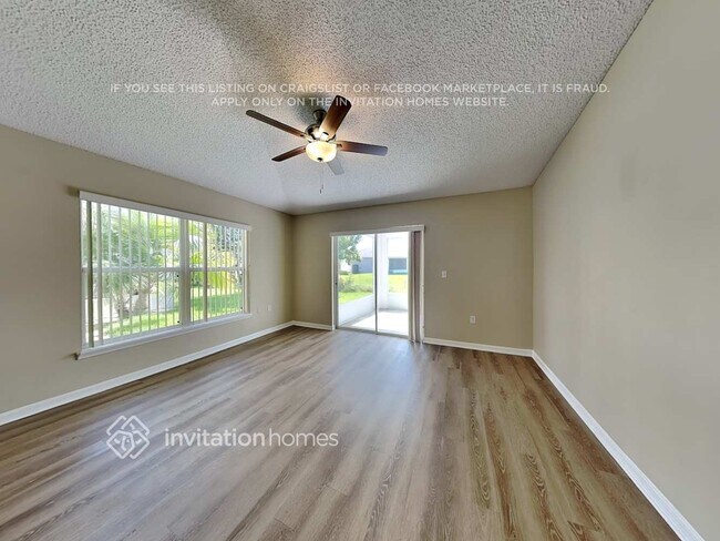 Foto del edificio - 1128 White Oak Cir