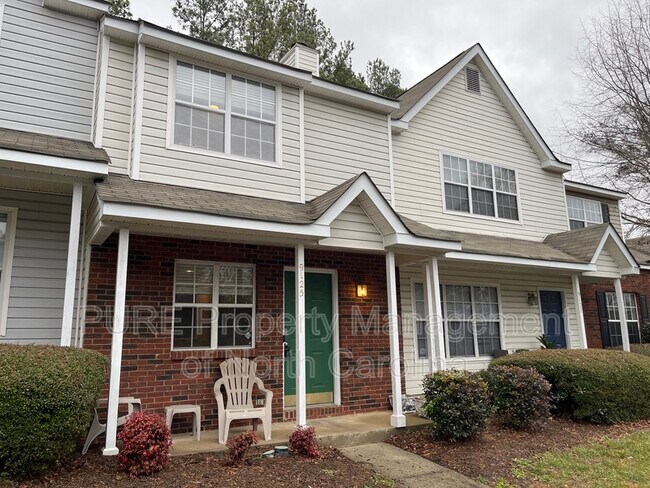 Foto del edificio - 9125 Charminster Ct