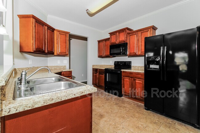Building Photo - 21 Stonehenge Dr