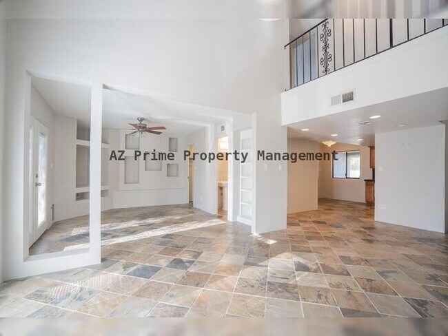 Foto del edificio - 4922 N 42nd Way