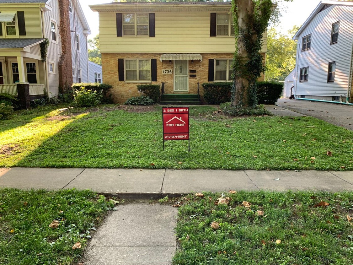 Primary Photo - 1740 S Park Ave