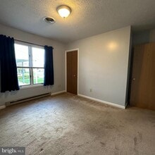 Building Photo - 1088 Westgate Dr