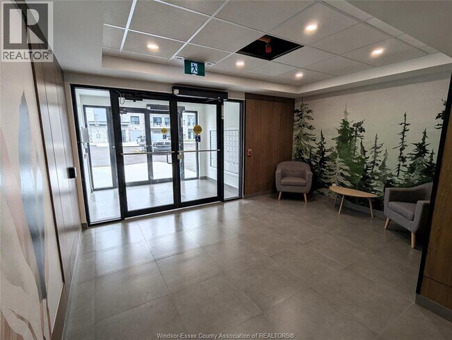 Photo du bâtiment - 3370 Stella Crescent