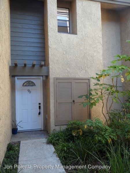 Primary Photo - 4900 E Chapman Ave