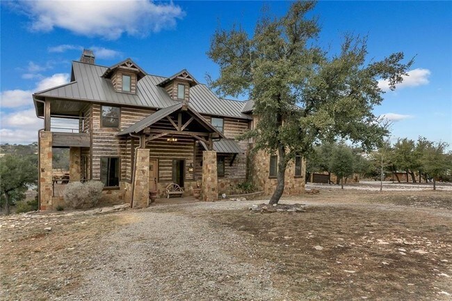 Building Photo - 7009 W Hells Gate Dr