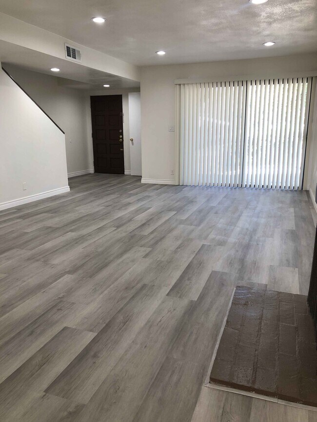 400 S Garfield Ave Unit 5, Alhambra, CA 91801 Condo for Rent in