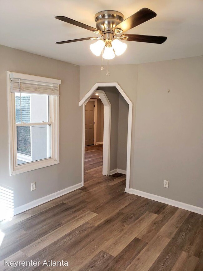 Building Photo - 3 br, 1 bath House - 2716 Mango Cir NW