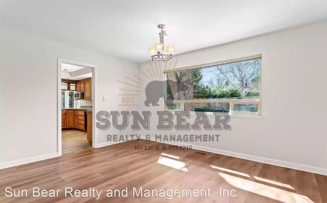 Building Photo - 4 br, 2.5 bath House - 890 Singingwood Dr.