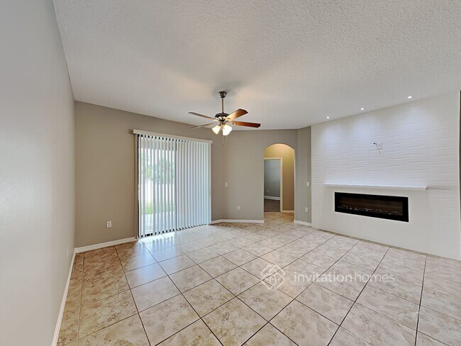 Building Photo - 3974 Blossom Dew Dr