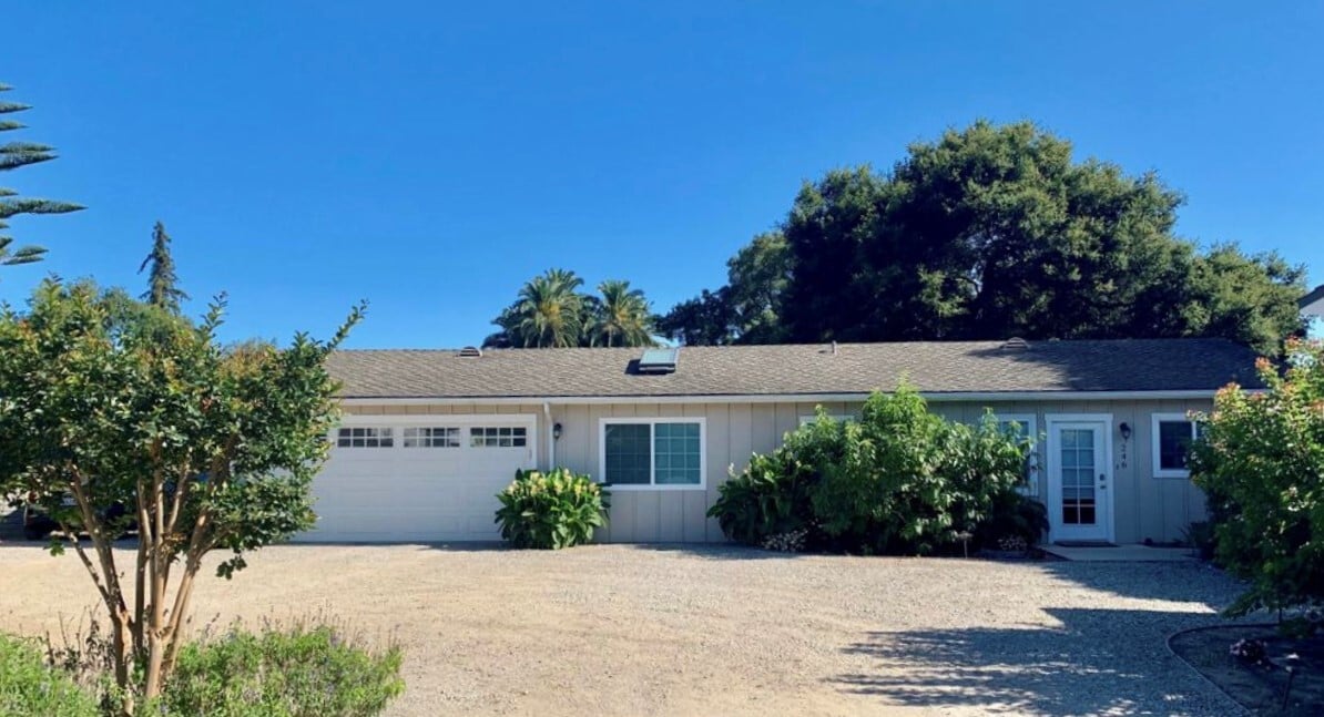 Charming 2 bd, 1 bath, stand alone home with a two car garage located in Hope Ranch Annex. - 244 Puente Dr