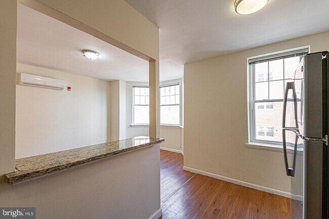 Building Photo - 1501 W Allegheny Ave