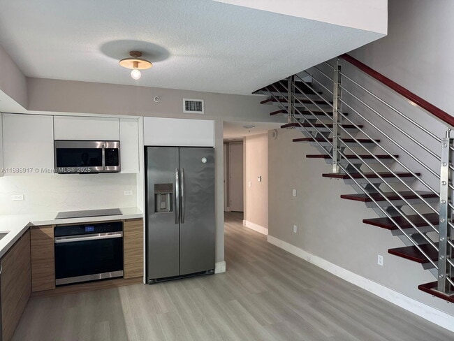 Photo - 41 SE 5th St Apartment