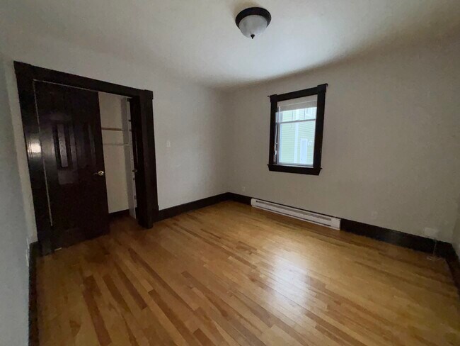 Photo du bâtiment - Apartement fo Rent