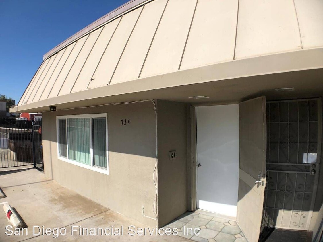 Primary Photo - 1 br, 1 bath House - 734 Grand Ave.