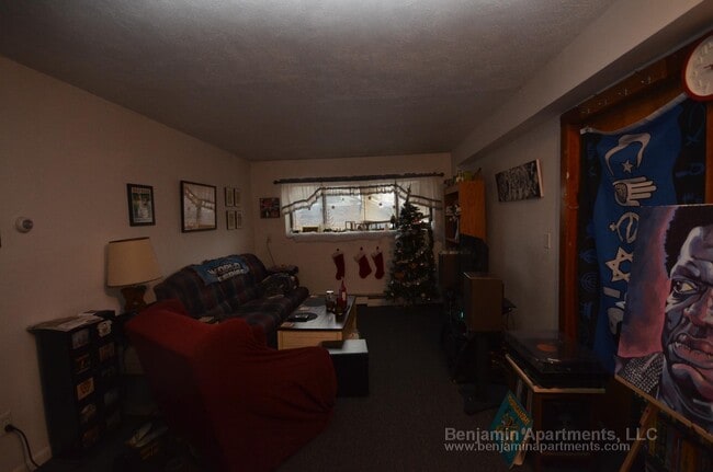 Foto del edificio - 226 Parker Hill Ave