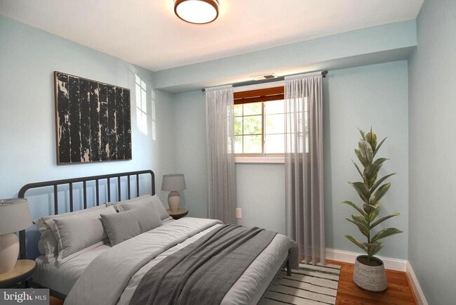 Foto del edificio - 718 Park Rd NW