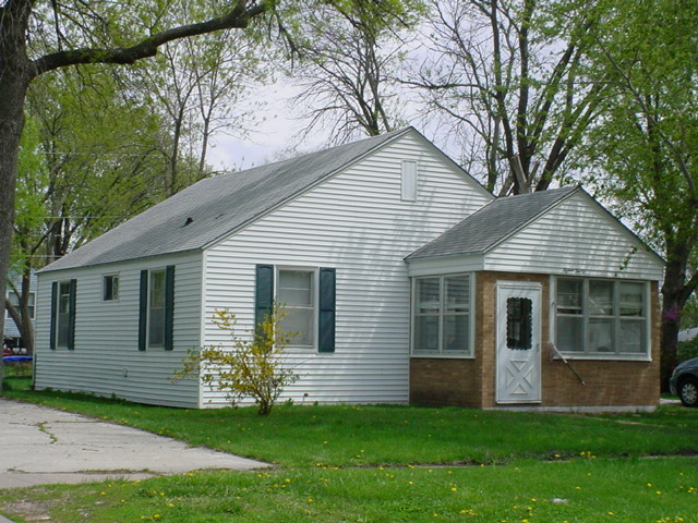 Primary Photo - 1530 N Irving St