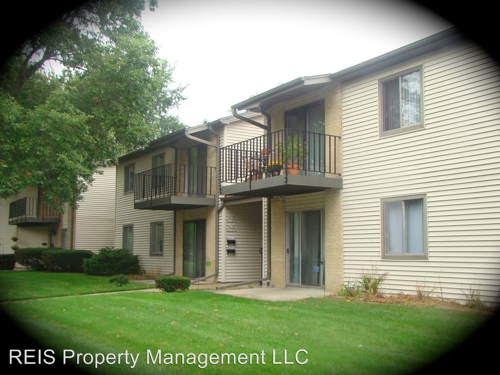 W170N11471 Armada Dr, Germantown, WI 53022 House Rental in Germantown