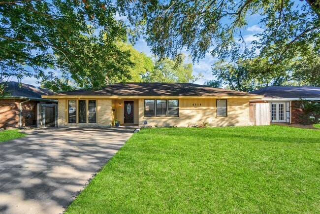 Building Photo - 4314 Viking Dr