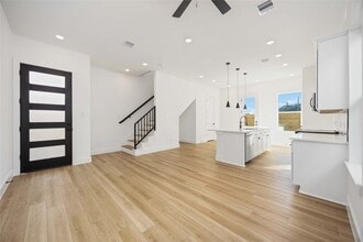 Building Photo - 1466 Ferguson Way