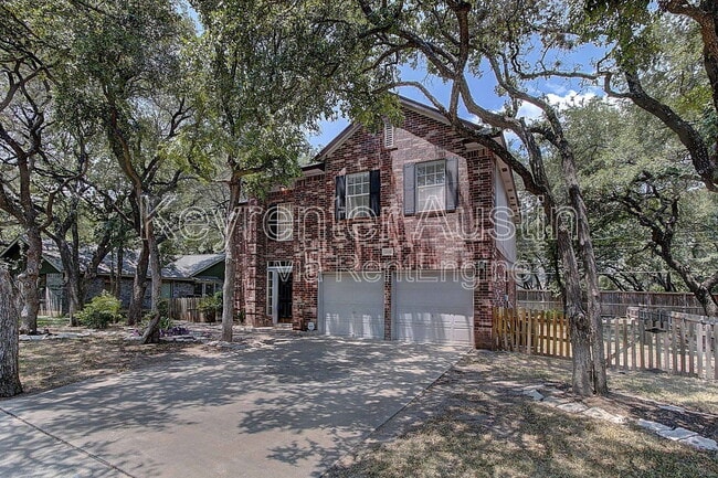 Building Photo - 1708 Woods Blvd
