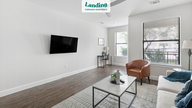Foto del edificio - 5225 Town and Country Blvd