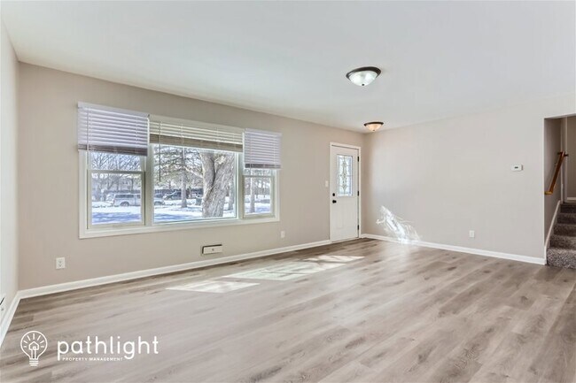 Foto del edificio - 7755 Eastwood Road