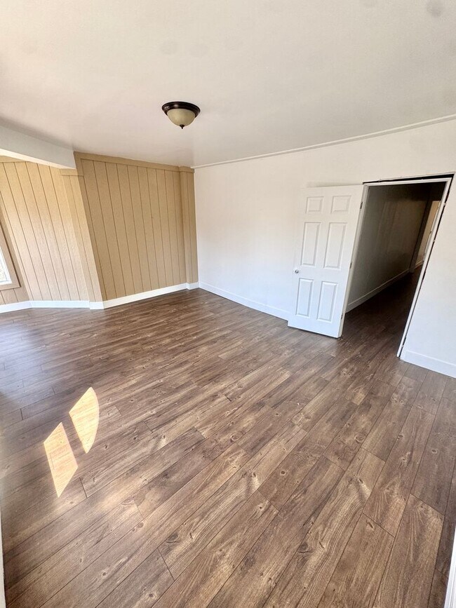 Foto del edificio - 535 Tilghman St