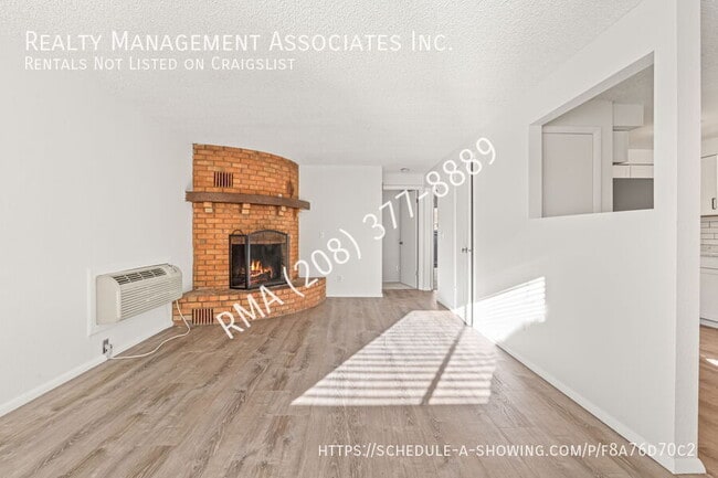 Foto del edificio - 694 W Pennsylvania St